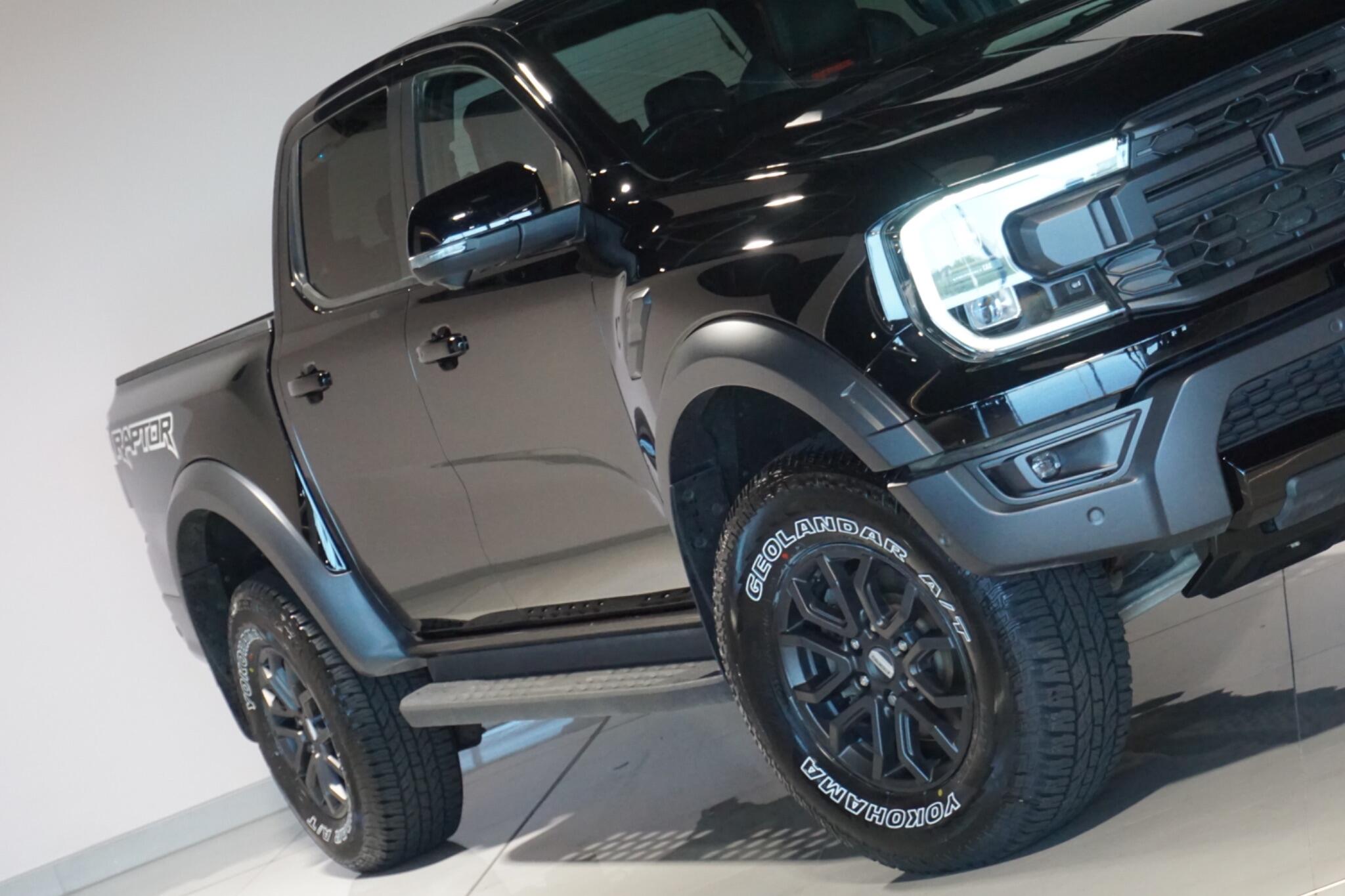 Ford Ranger 2.0 EcoBlue Raptor Pickup Double Cab 4dr Diesel Auto 4WD Euro 6 (s/s) (210 ps)